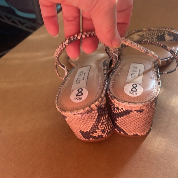 NEW Steven New York Snake Skin Ankle Strap Heels! Size 8 - Picture 8 of 8